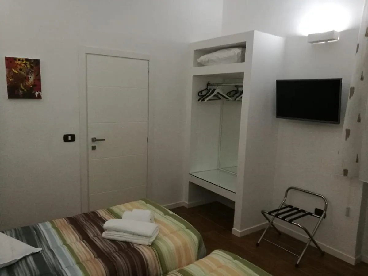 Maja Bed and Breakfast Ρέτζιο ντι Καλάμπρια